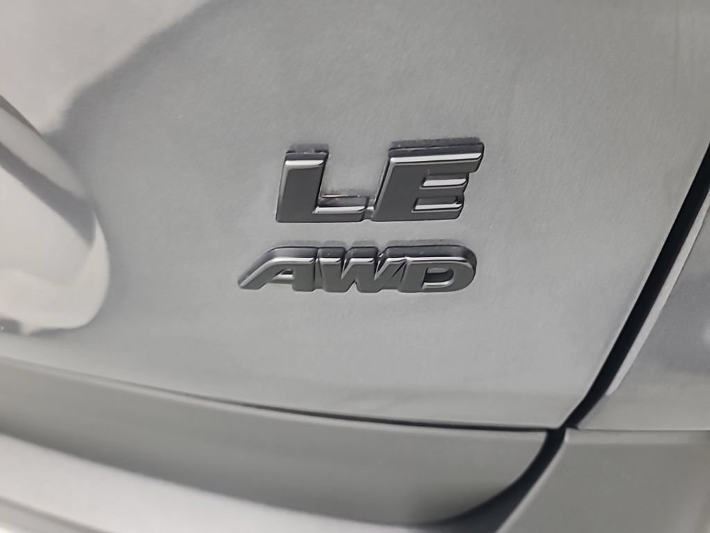 Used 2023 Toyota RAV4 LE AWD/4WD image 13