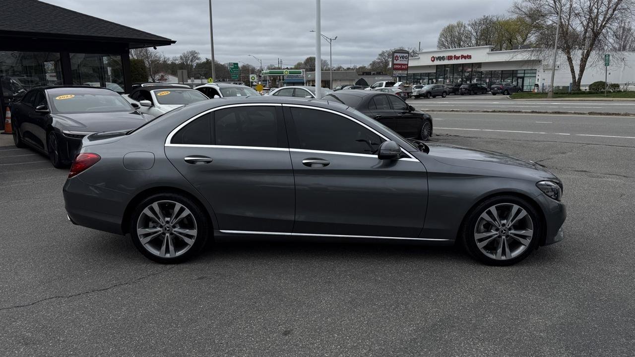 Used 2018 Mercedes-Benz C 300 Sedan image 13
