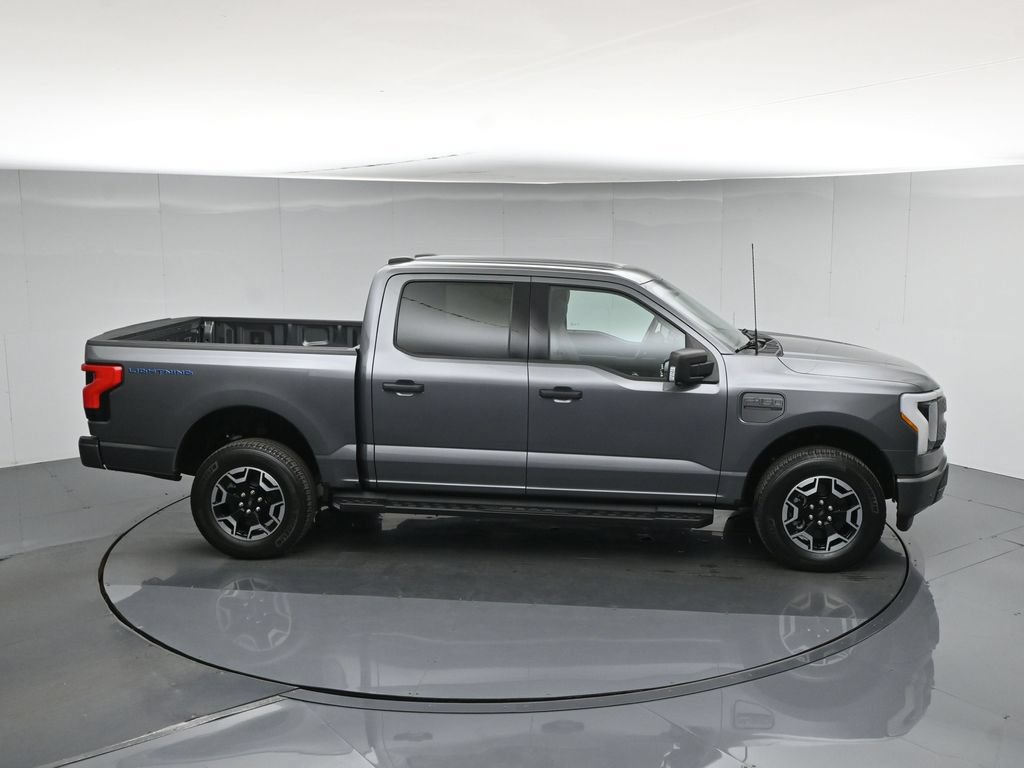 Used 2023 Ford F150 Lightning XLT AWD/4WD image 54