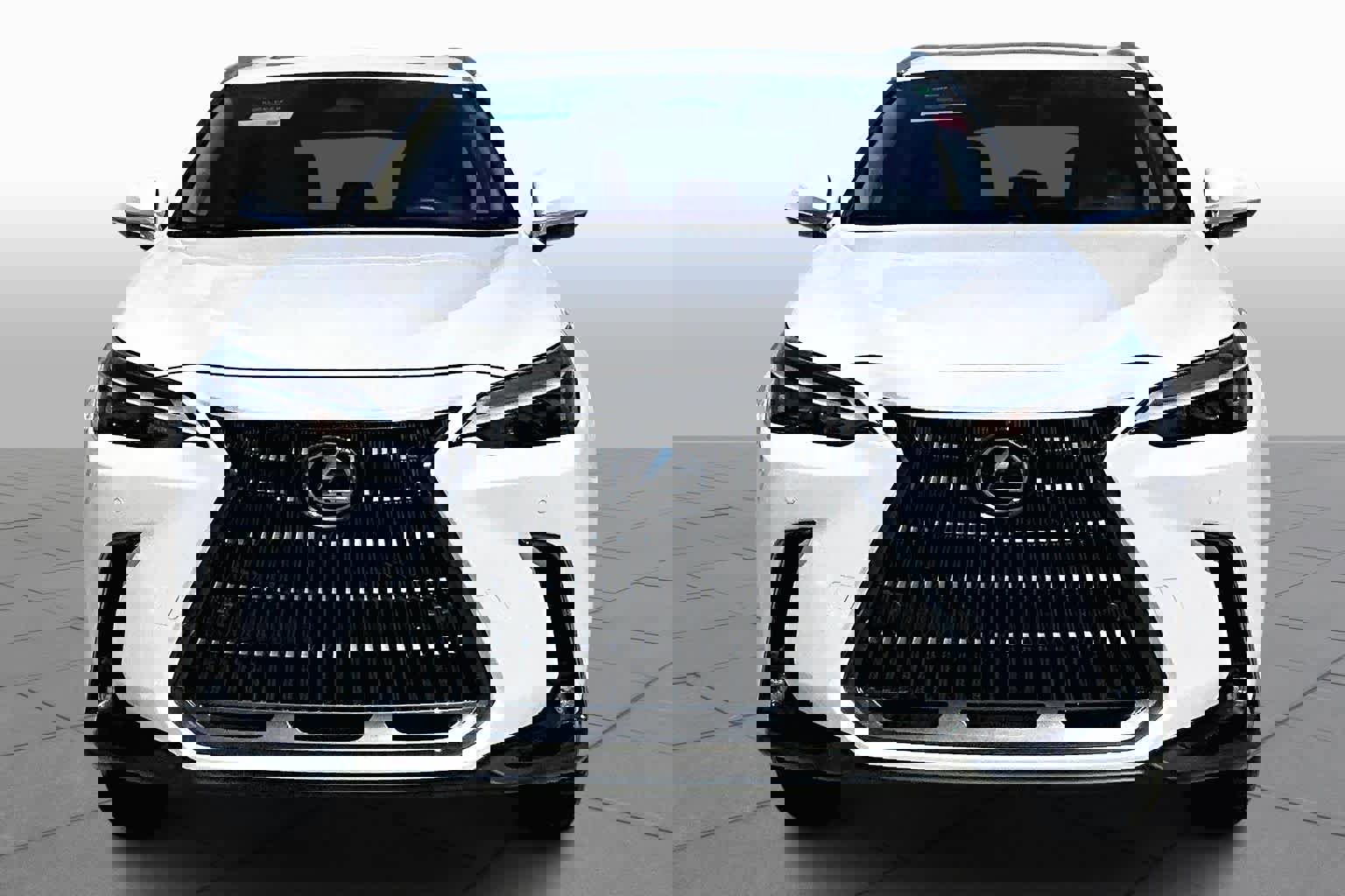 Used 2025 Lexus NX 250 FWD w/ Accessory Package (Z1) image 4