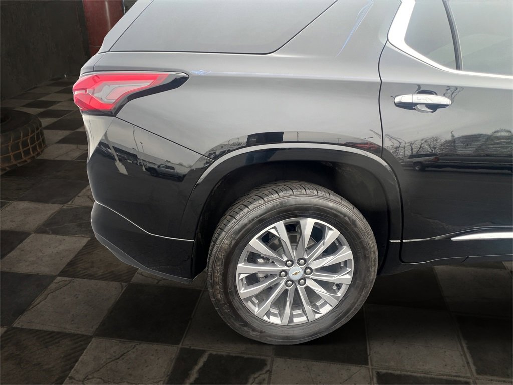 Certified 2023 Chevrolet Traverse Premier image 12