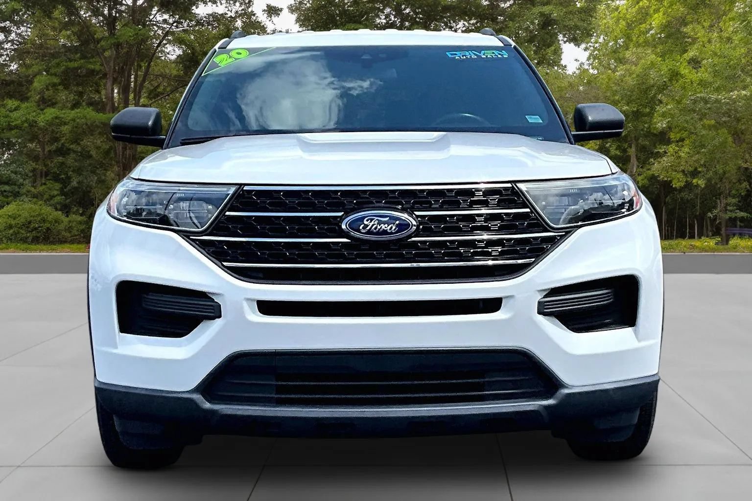 Used 2020 Ford Explorer XLT w/ Class III Trailer Tow Package RWD image 3