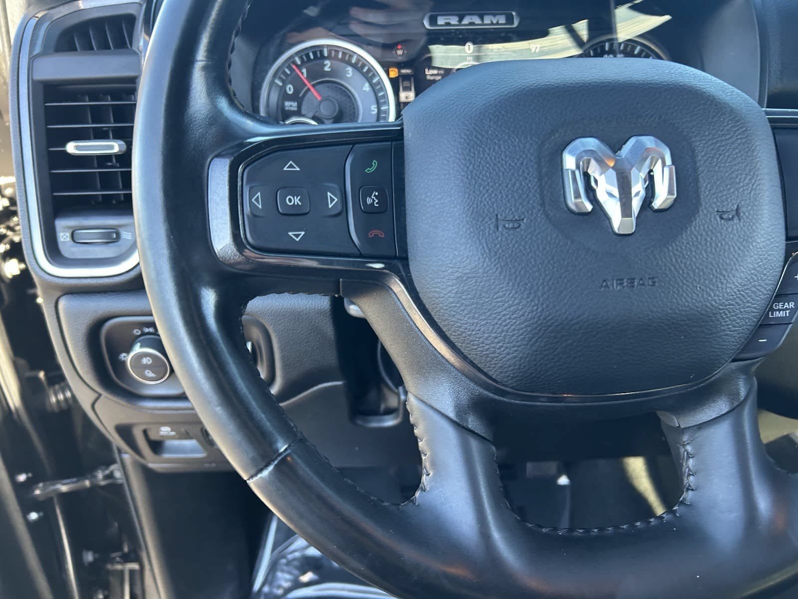 Used 2022 RAM 1500 Big Horn w/ Built-to-serve Edition AWD/4WD image 27
