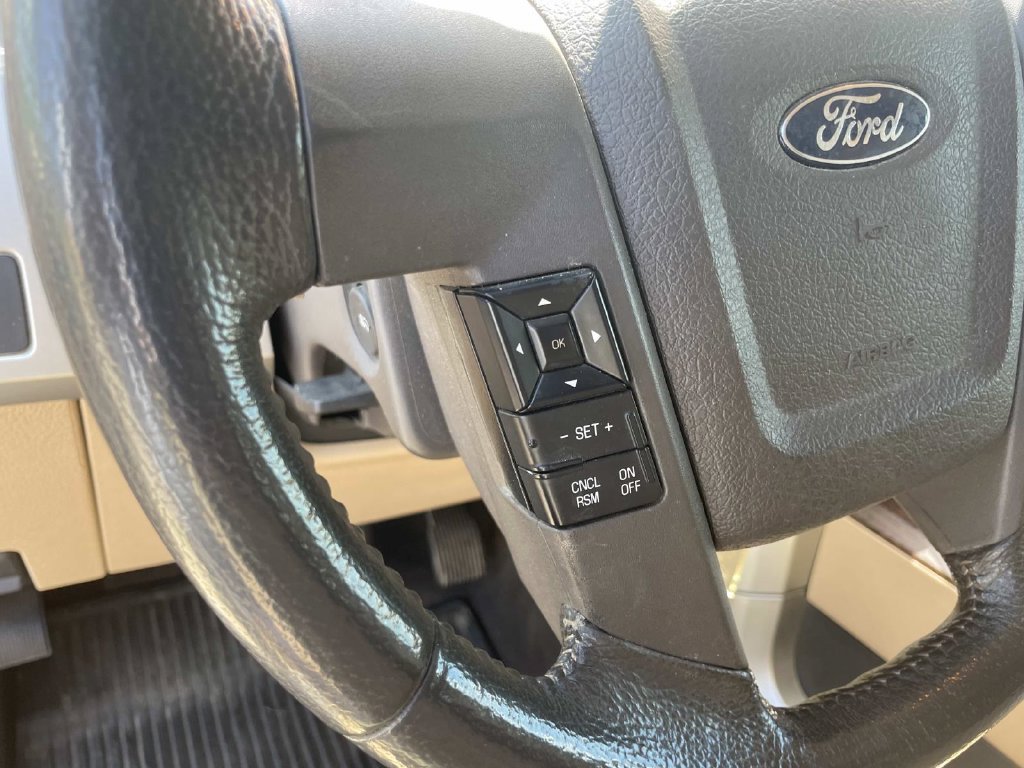 Used 2013 Ford F150 Lariat w/ Mid Equipment Group RWD image 18