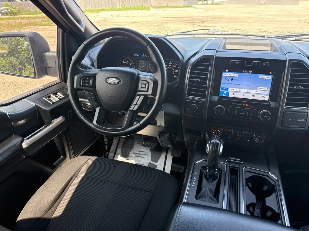Used 2017 Ford F150 XLT w/ Equipment Group 302A Luxury AWD/4WD image 17