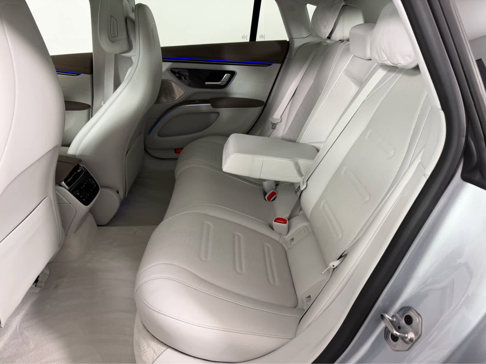 Used 2023 Mercedes-Benz EQS AMG 4MATIC image 13