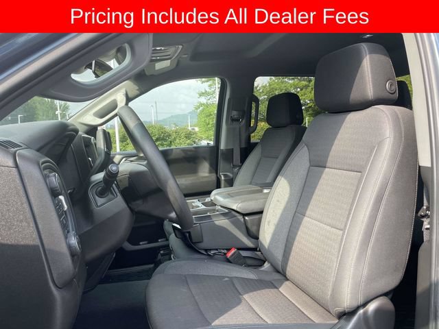 Used 2024 Chevrolet Silverado 1500 Custom w/ Turbomax Blackout Package AWD/4WD image 23