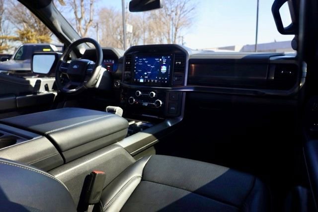 Used 2025 Ford F150 Lariat w/ Bed Utility Package AWD/4WD image 10