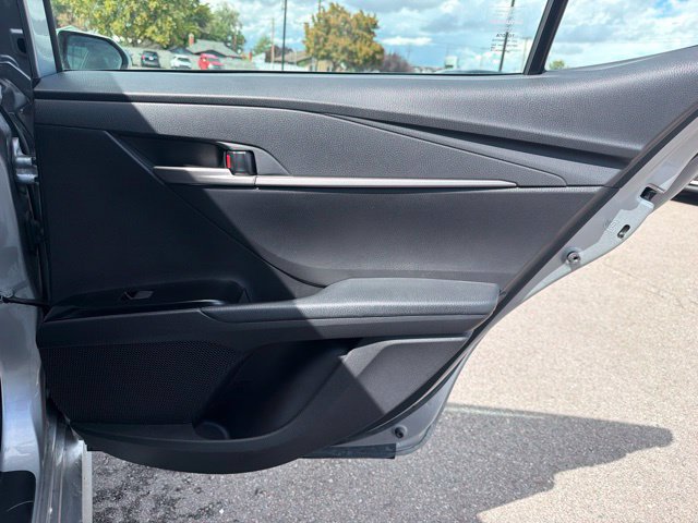 Used 2025 Toyota Camry LE w/ Convenience Package AWD/4WD image 13