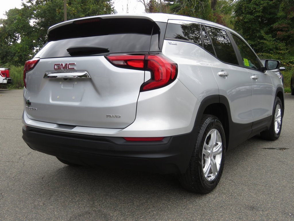 Used 2021 GMC Terrain SLE image 6