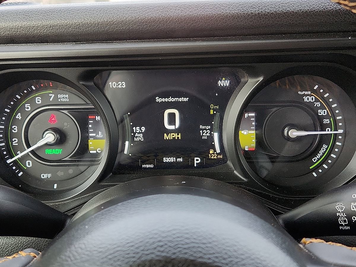 Used 2024 Jeep Wrangler Unlimited image 10