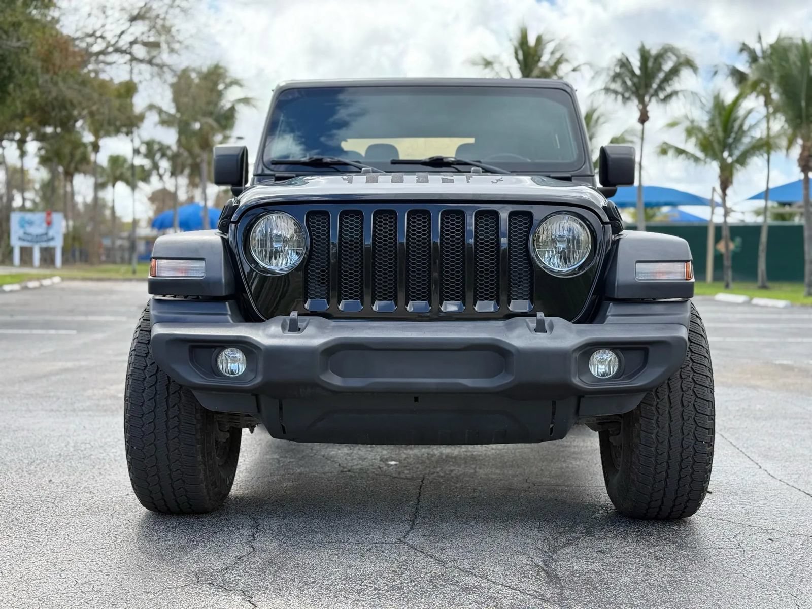 Used 2018 Jeep Wrangler Sport AWD/4WD image 4