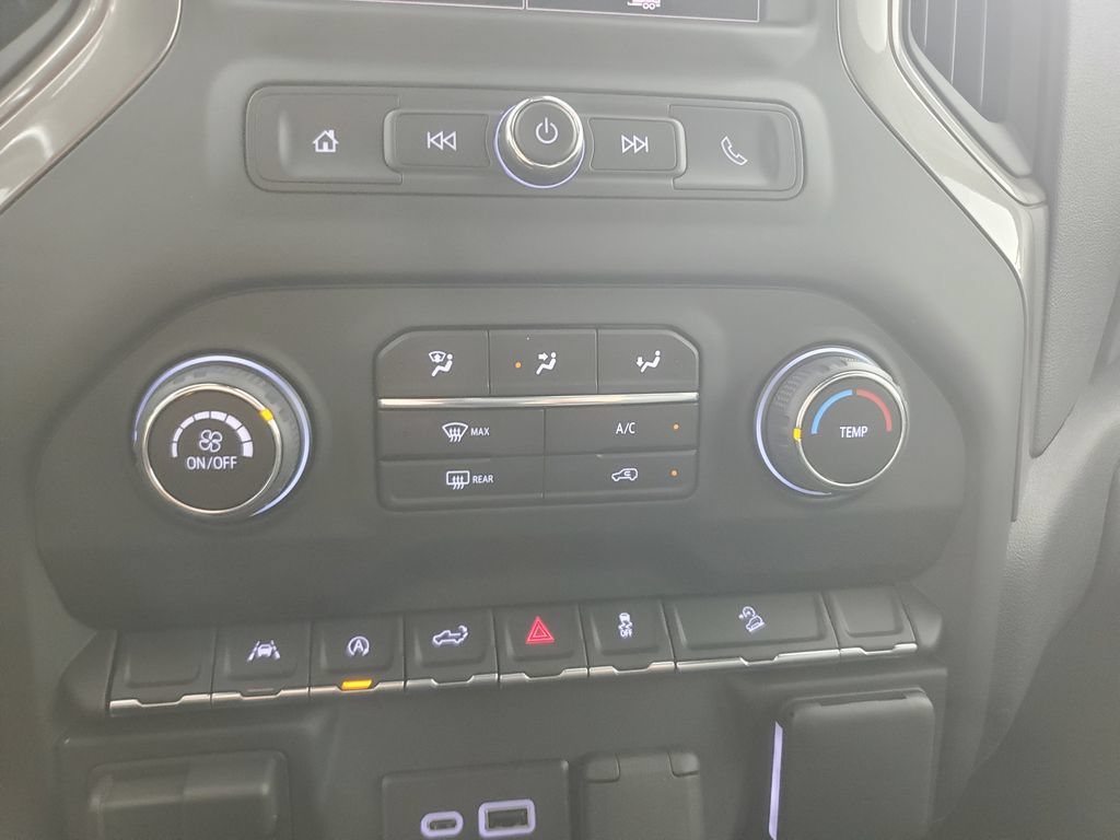New 2026 Chevrolet Silverado 1500 Custom Trail Boss w/ Turbomax Blackout Package AWD/4WD image 24
