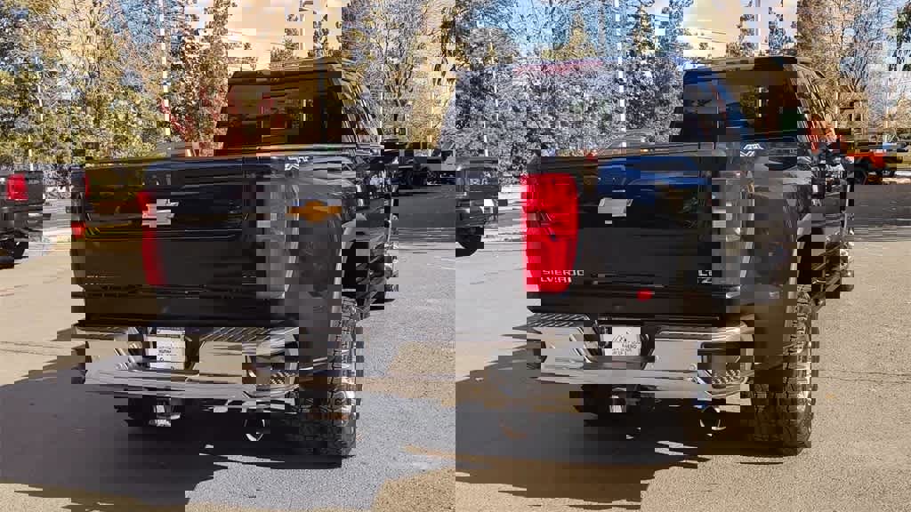 Used 2022 Chevrolet Silverado 3500 LTZ w/ LTZ Plus Package image 8