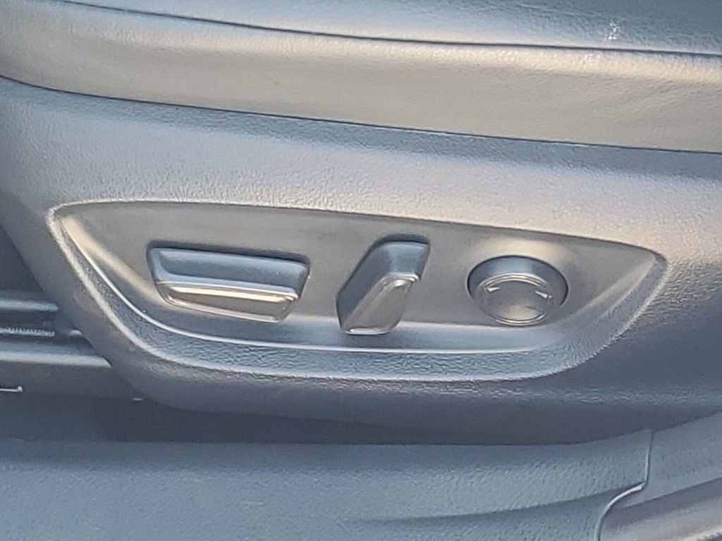 Certified 2023 Toyota Camry SE image 29