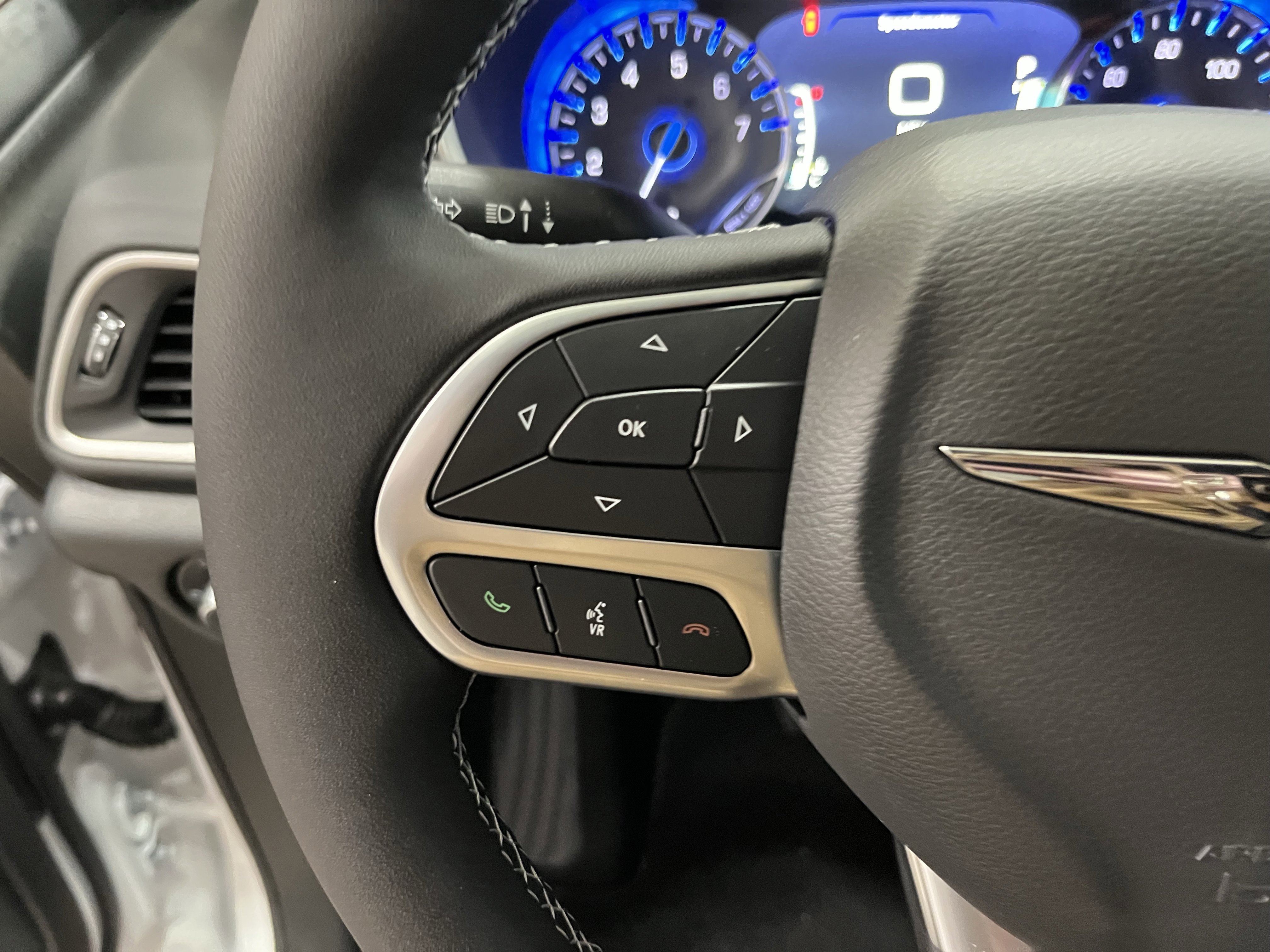 New 2026 Chrysler Voyager LX image 19