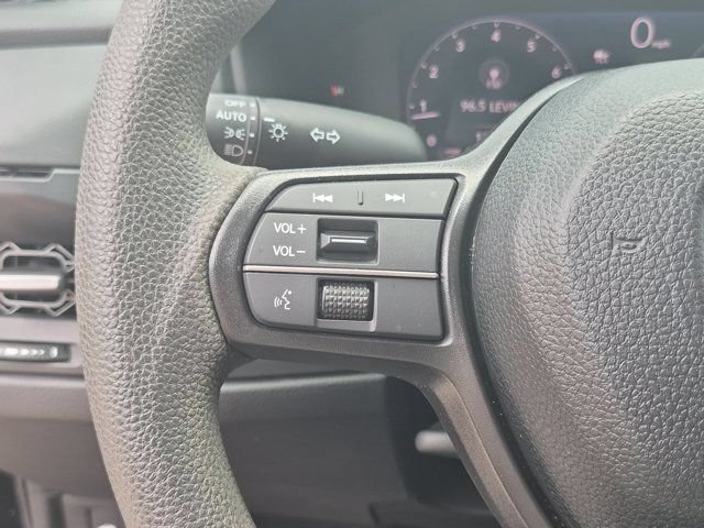 Used 2025 Honda Accord SE image 20