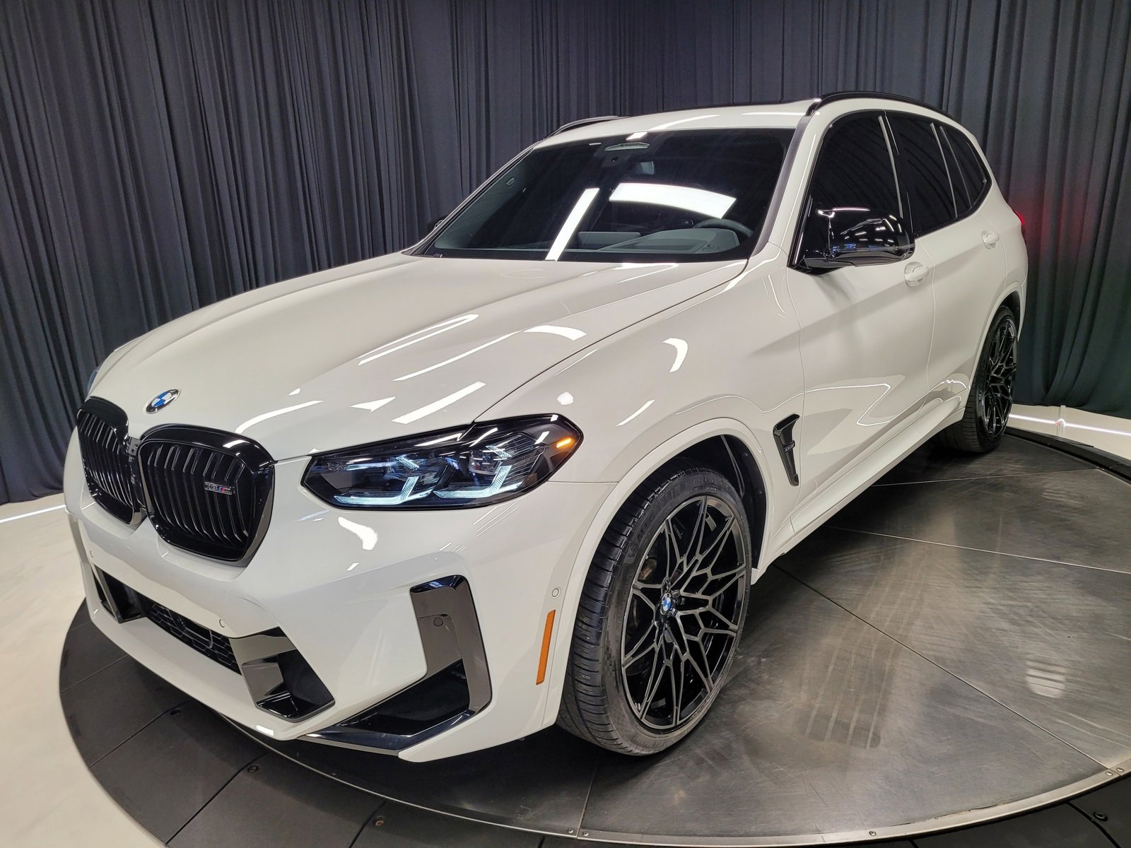 Used 2024 BMW X3 M w/ Competition Package image 52