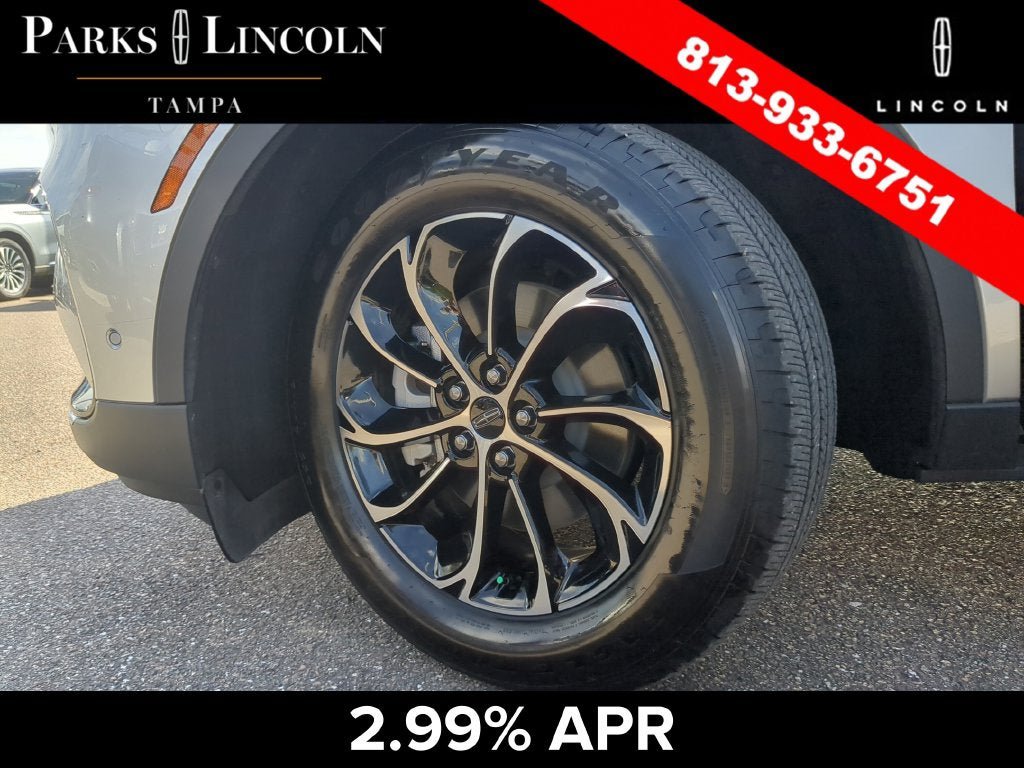 Certified 2024 Lincoln Nautilus Premier AWD/4WD image 32