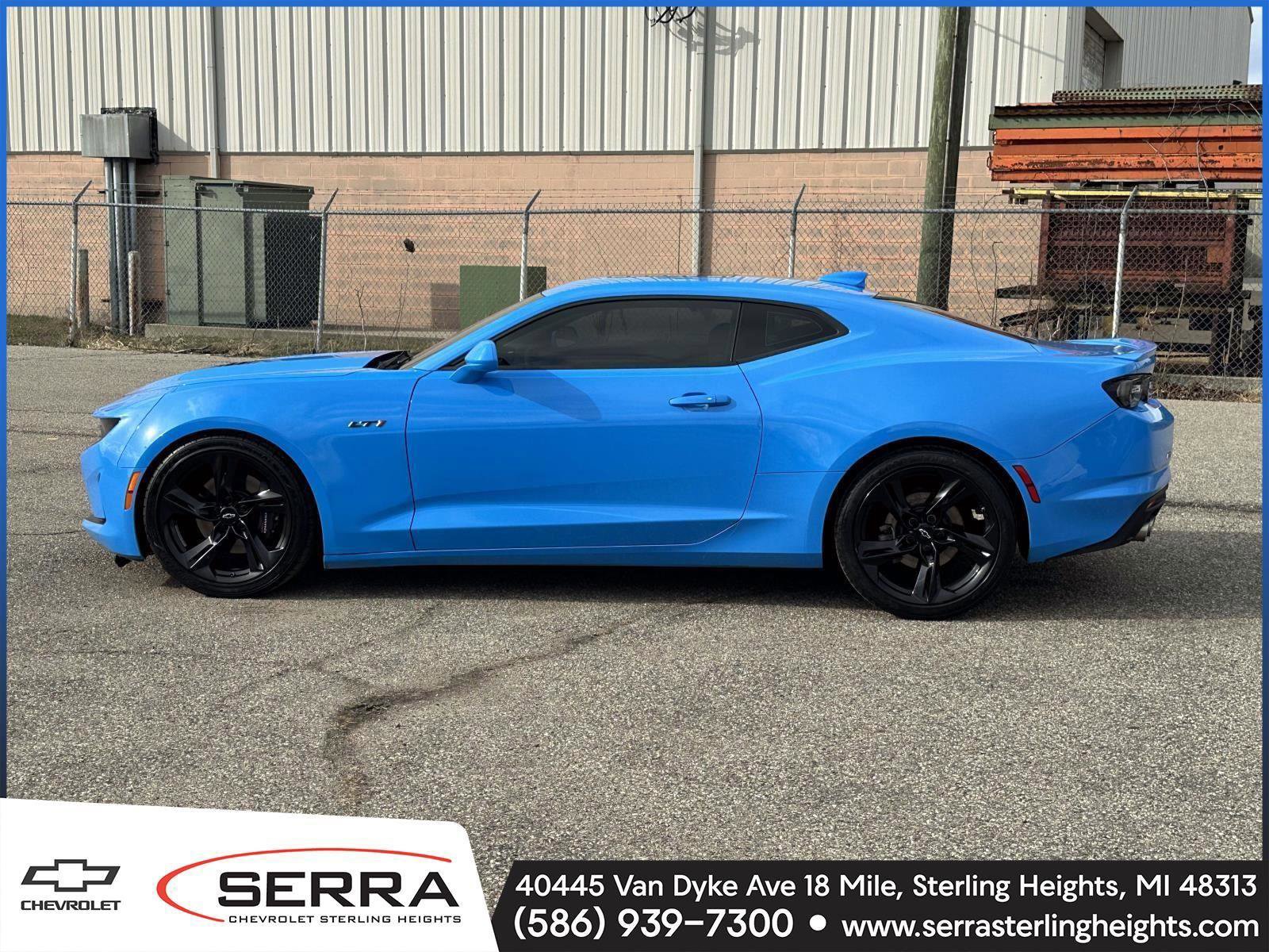 Used 2023 Chevrolet Camaro LT w/ RS Package image 2