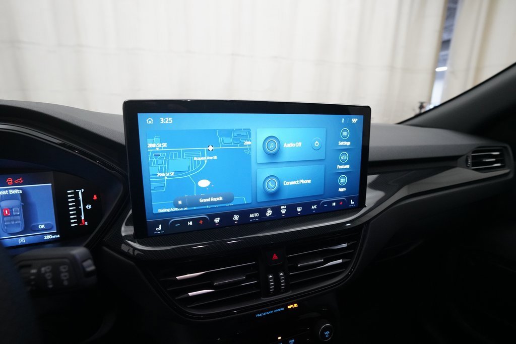 Used 2023 Ford Escape ST-Line w/ Tech Pack #1 image 6