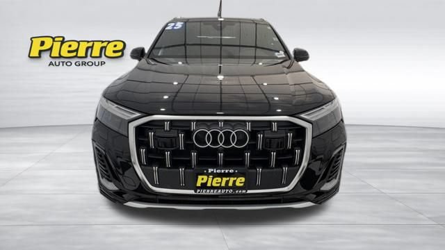 Used 2025 Audi Q7 3.0T Premium Plus AWD/4WD image 9