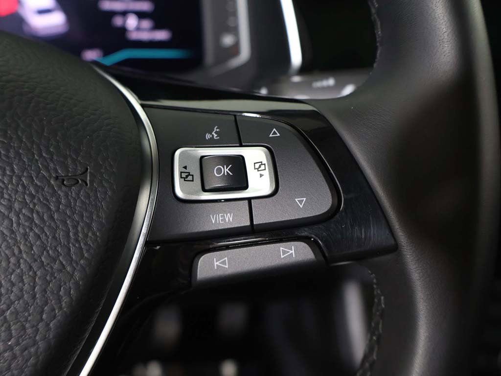 Used 2019 Volkswagen Jetta SEL Premium image 45