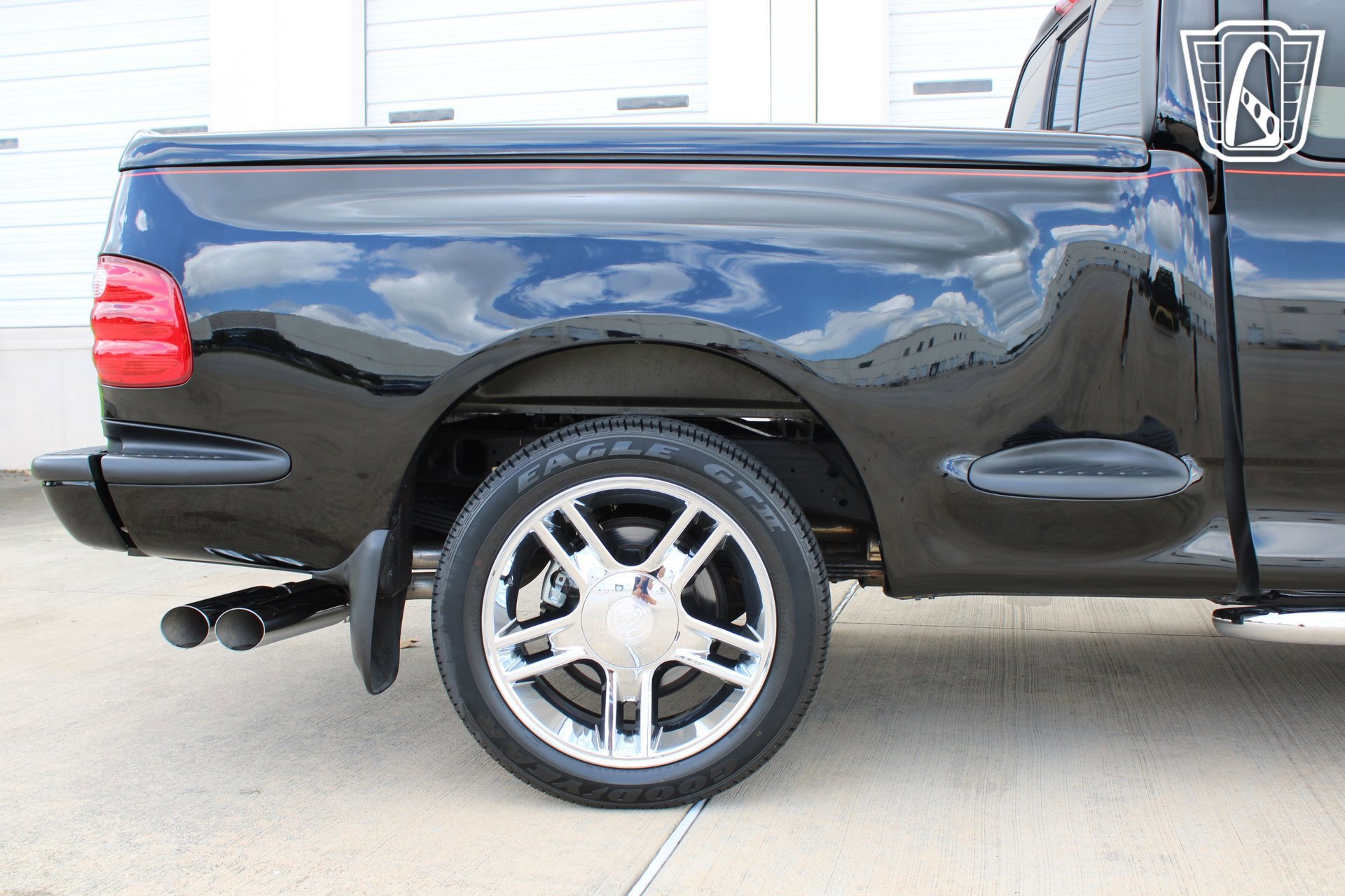 Used 2000 Ford F150 Harley-Davidson RWD image 38