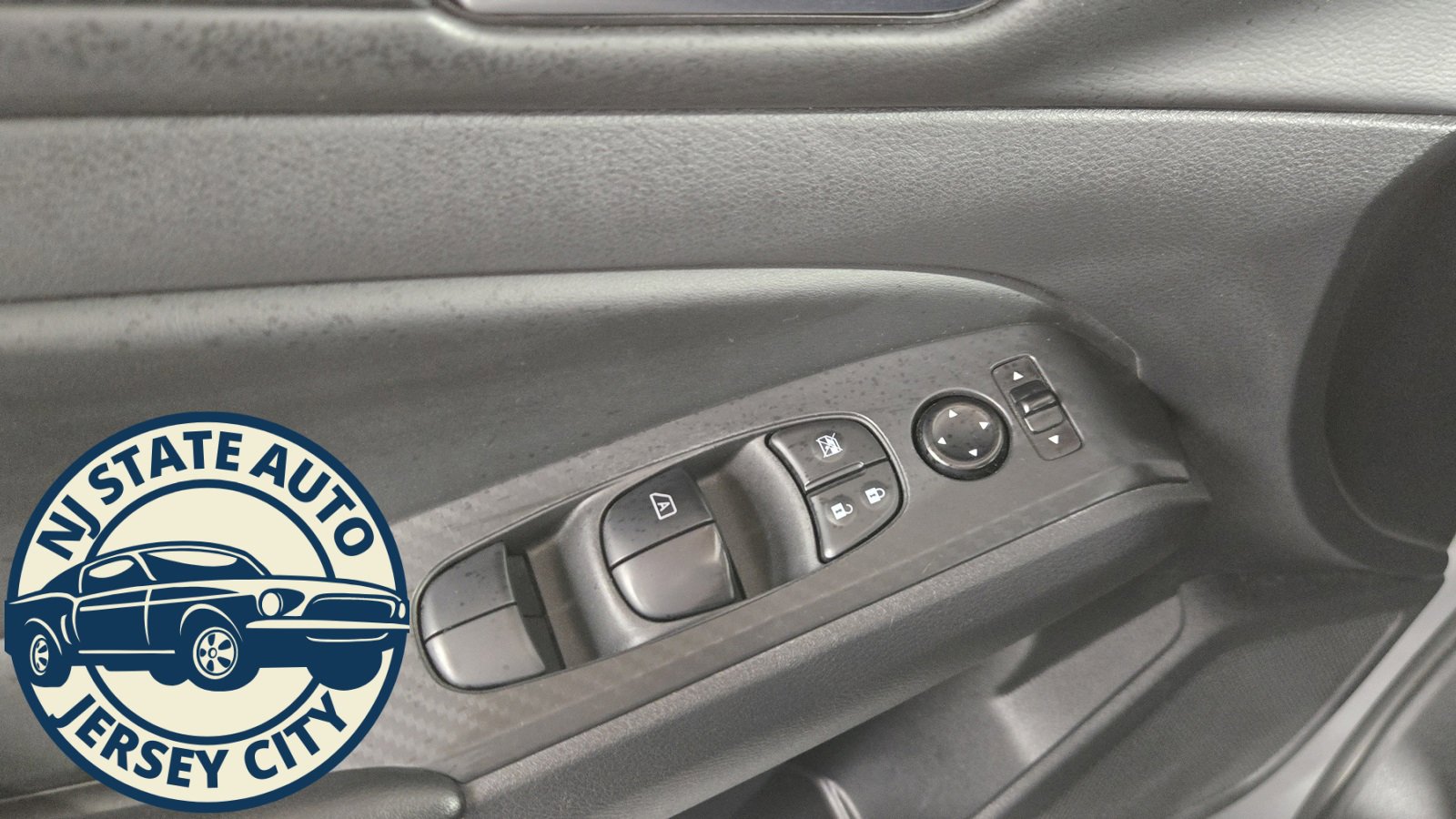 Used 2024 Nissan Altima 2.5 SV image 18