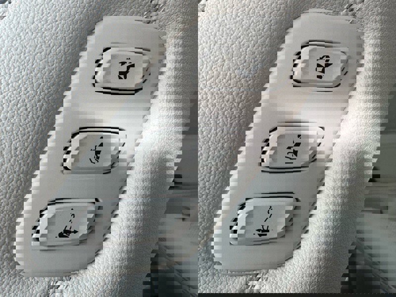 Used 2024 Genesis GV60 Advanced image 30