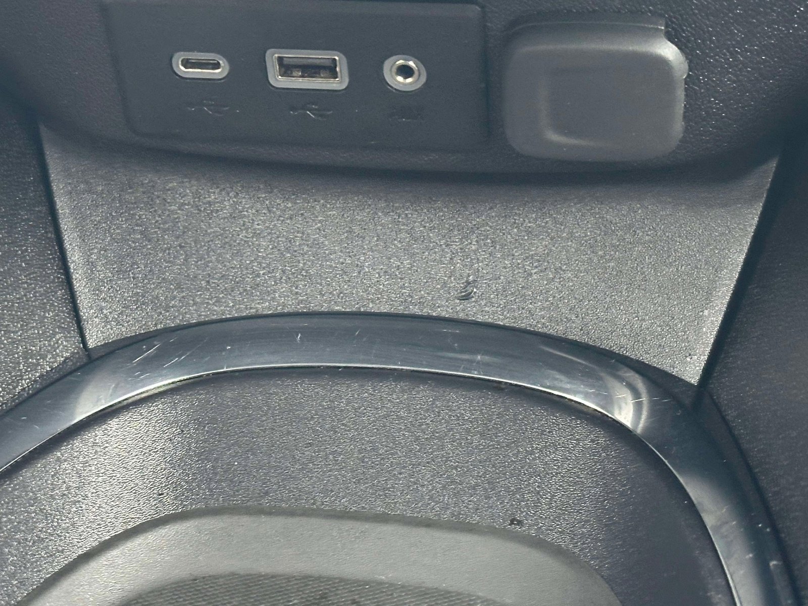 Used 2024 Chevrolet Malibu LT image 12