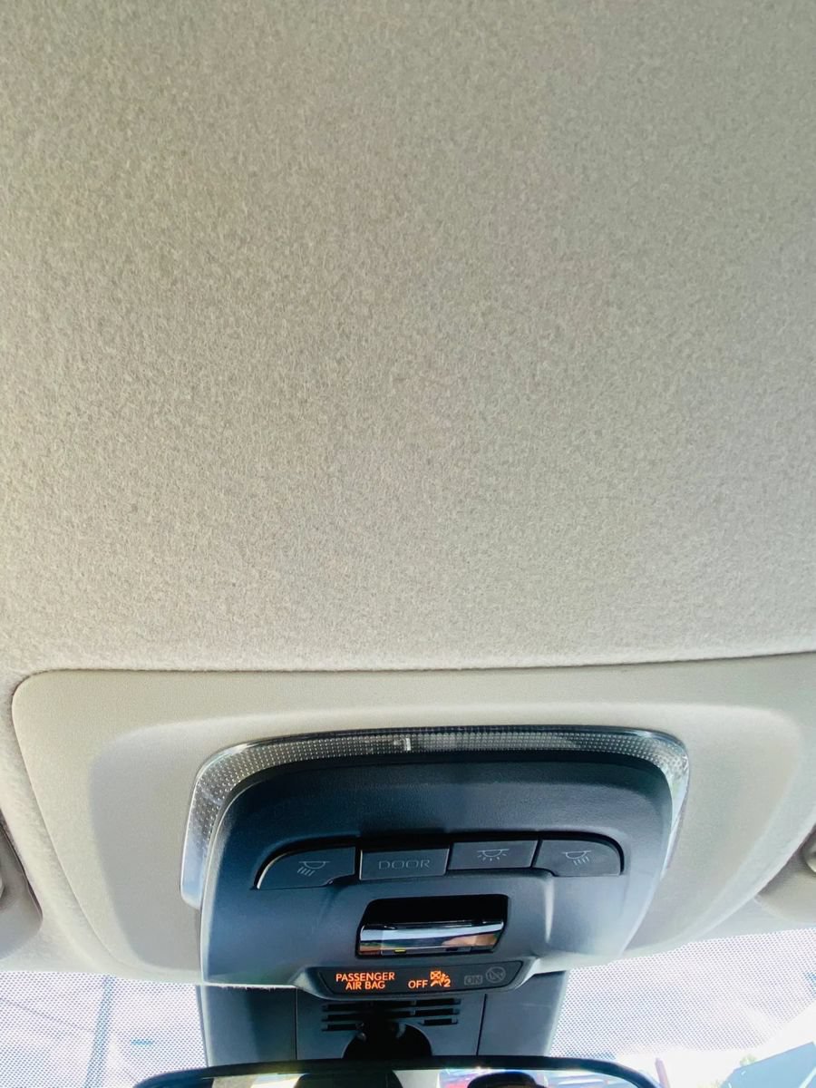 Used 2025 Toyota Corolla LE FWD image 13