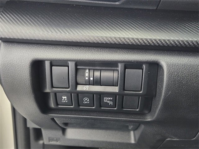 Certified 2023 Subaru Crosstrek 2.0i Premium image 32