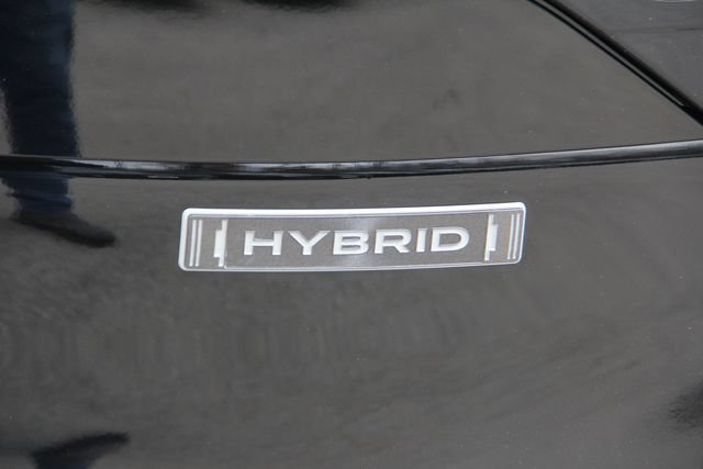 Used 2025 Subaru Forester Limited AWD/4WD image 10