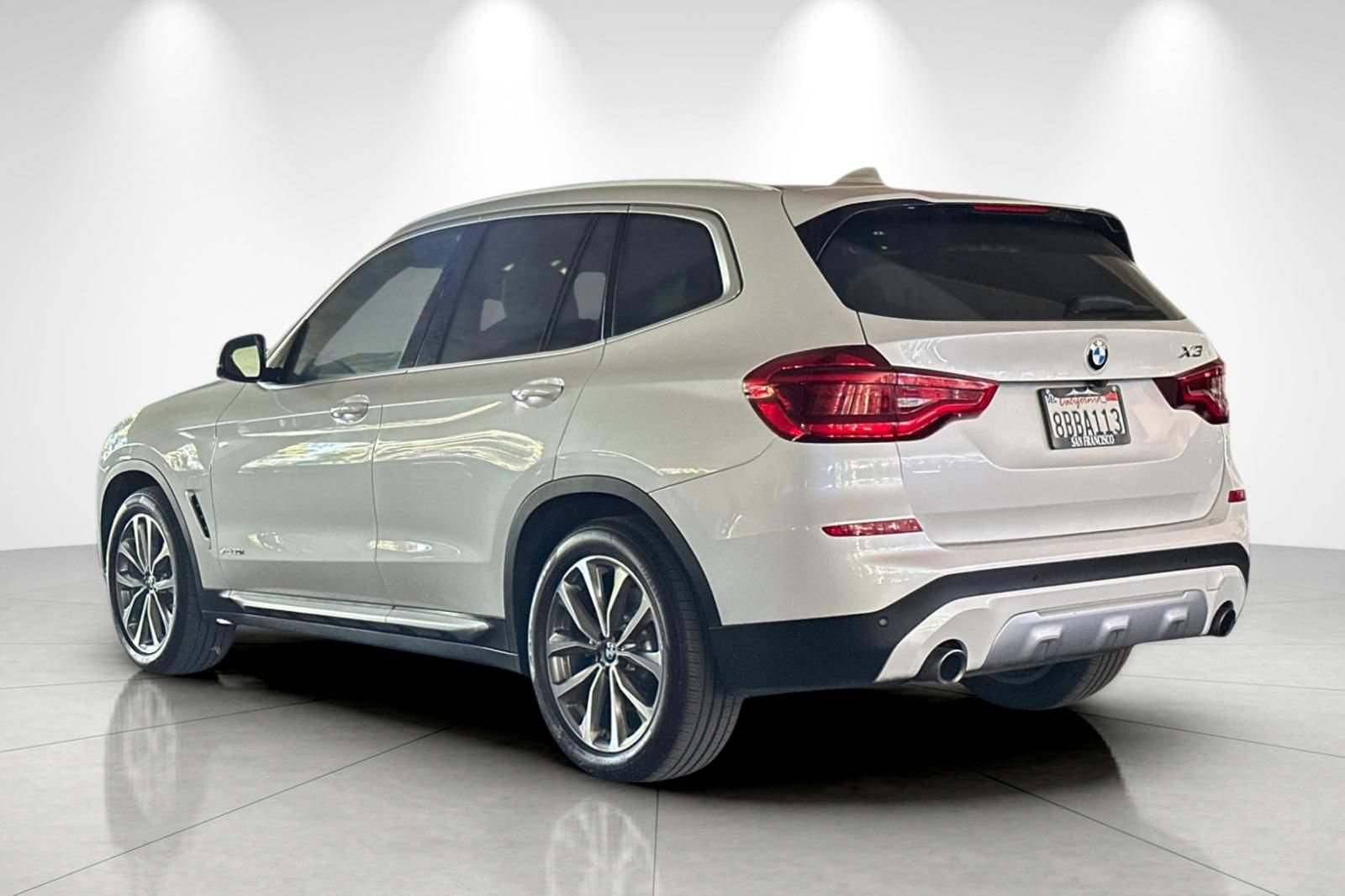 Used 2018 BMW X3 xDrive30i AWD/4WD image 5