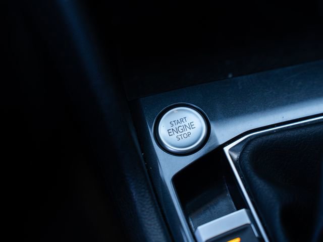 Used 2022 Volkswagen Tiguan SE R-Line AWD/4WD image 28