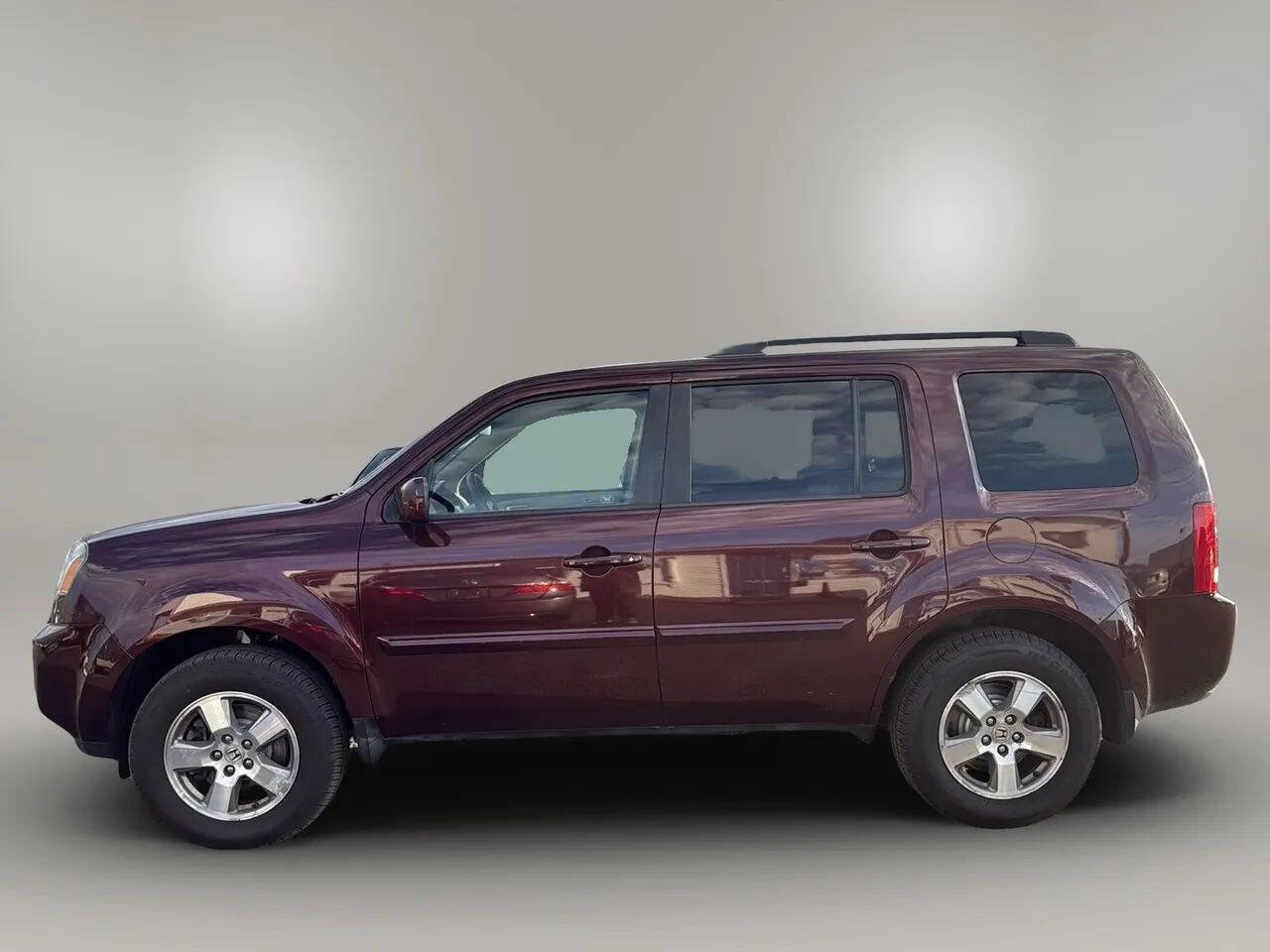 Used 2010 Honda Pilot EX image 4
