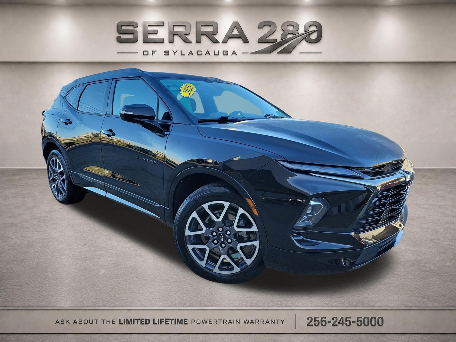 Used 2025 Chevrolet Blazer RS FWD image 1