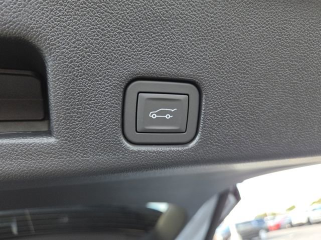 New 2026 Buick Enclave Sport Touring w/ Power Package image 8