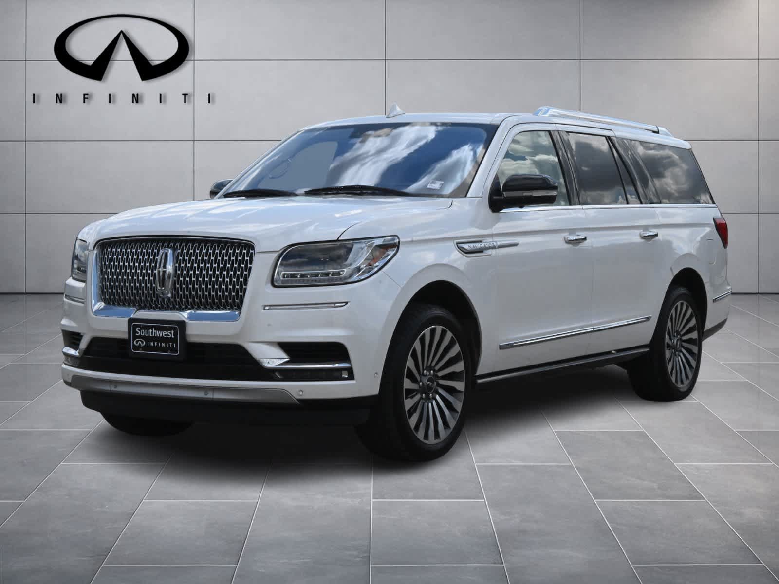 Used 2018 Lincoln Navigator L Reserve w/ Technology Package