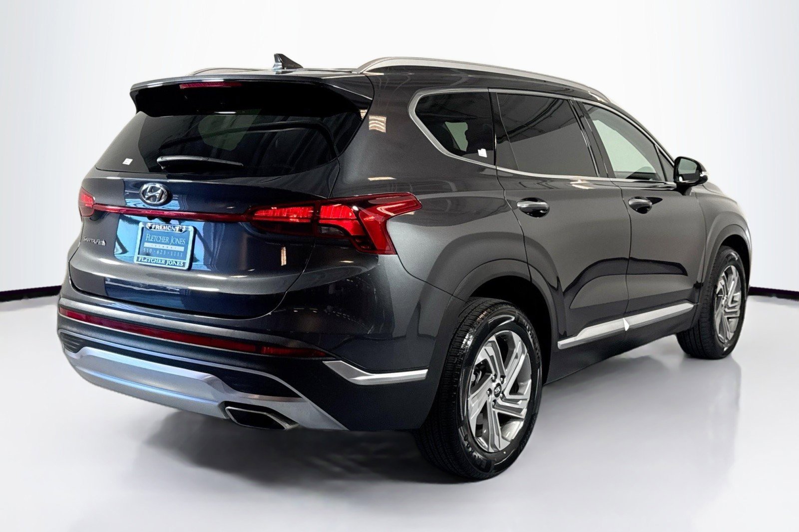 Used 2022 Hyundai Santa Fe SEL w/ Convenience Package image 5