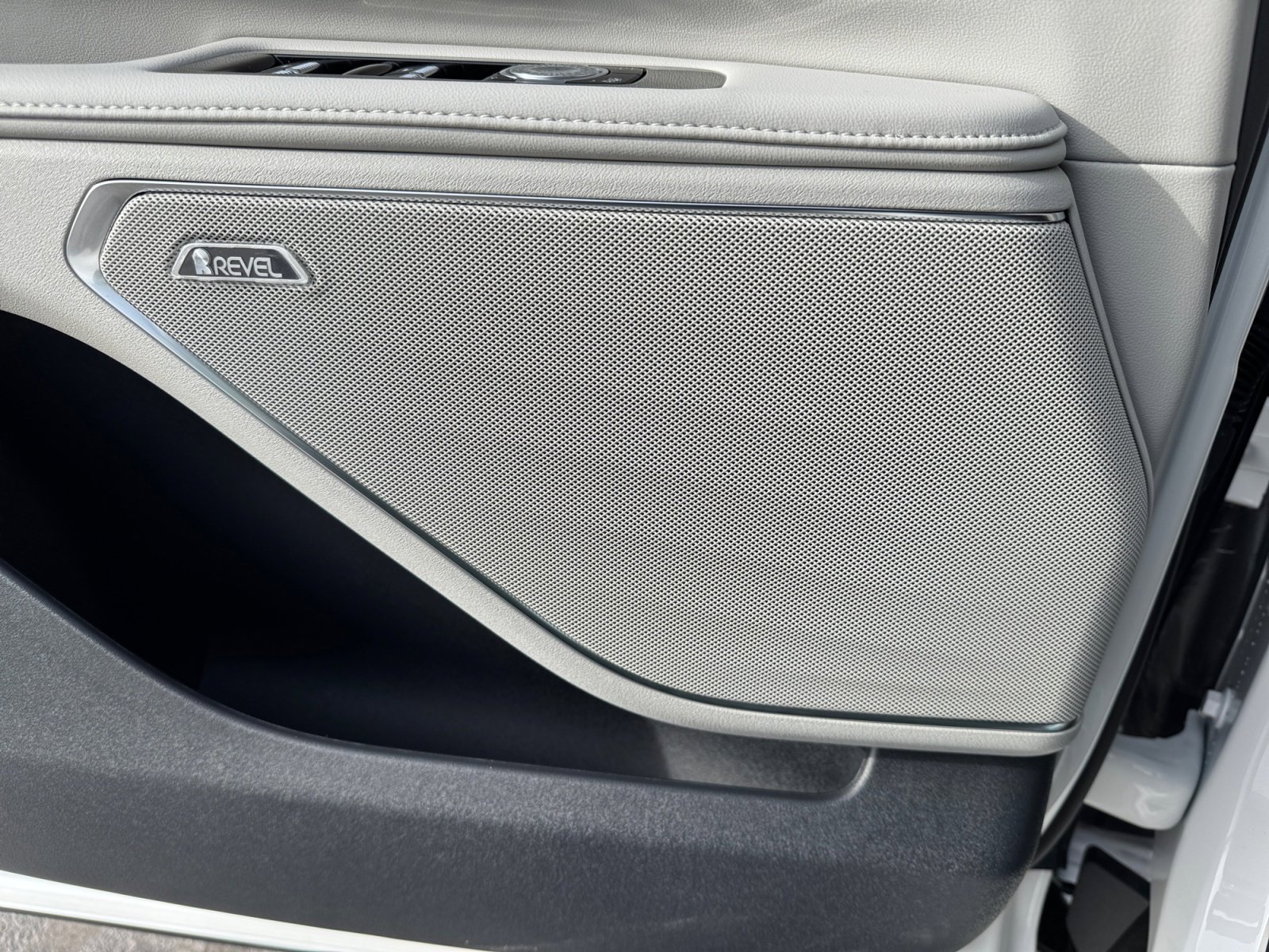 New 2026 Lincoln Nautilus Reserve w/ Jet Appearance Package image 21