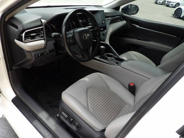 Used 2024 Toyota Camry SE FWD image 11