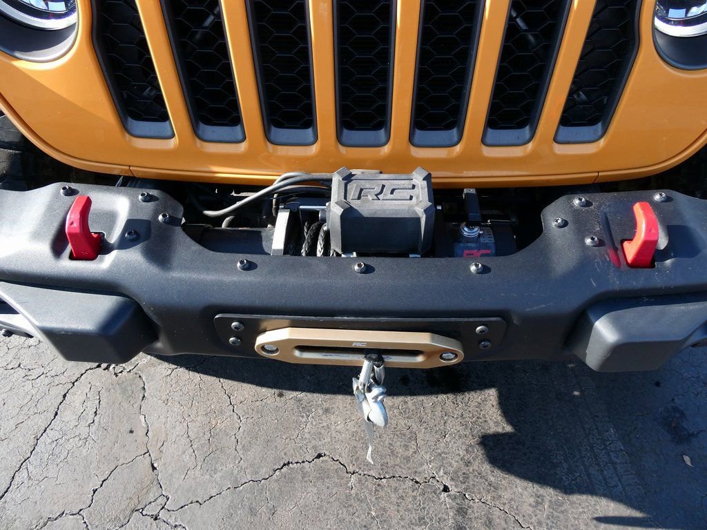 Used 2021 Jeep Gladiator Rubicon image 12