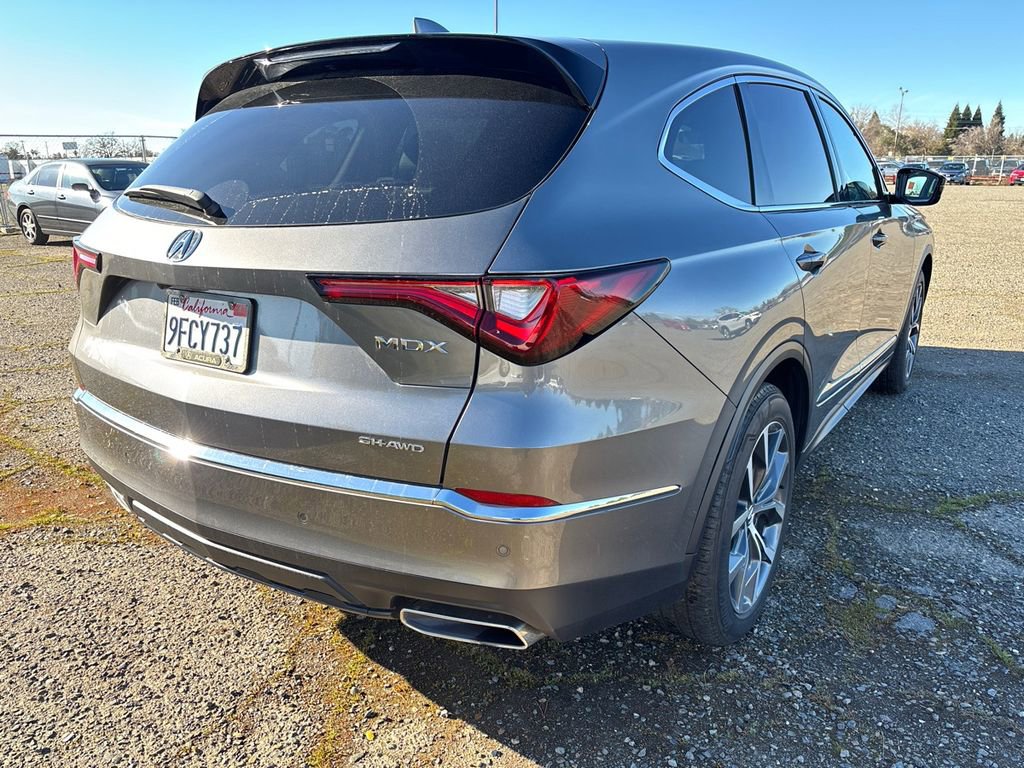 Used 2023 Acura MDX SH-AWD w/ Technology Package image 7
