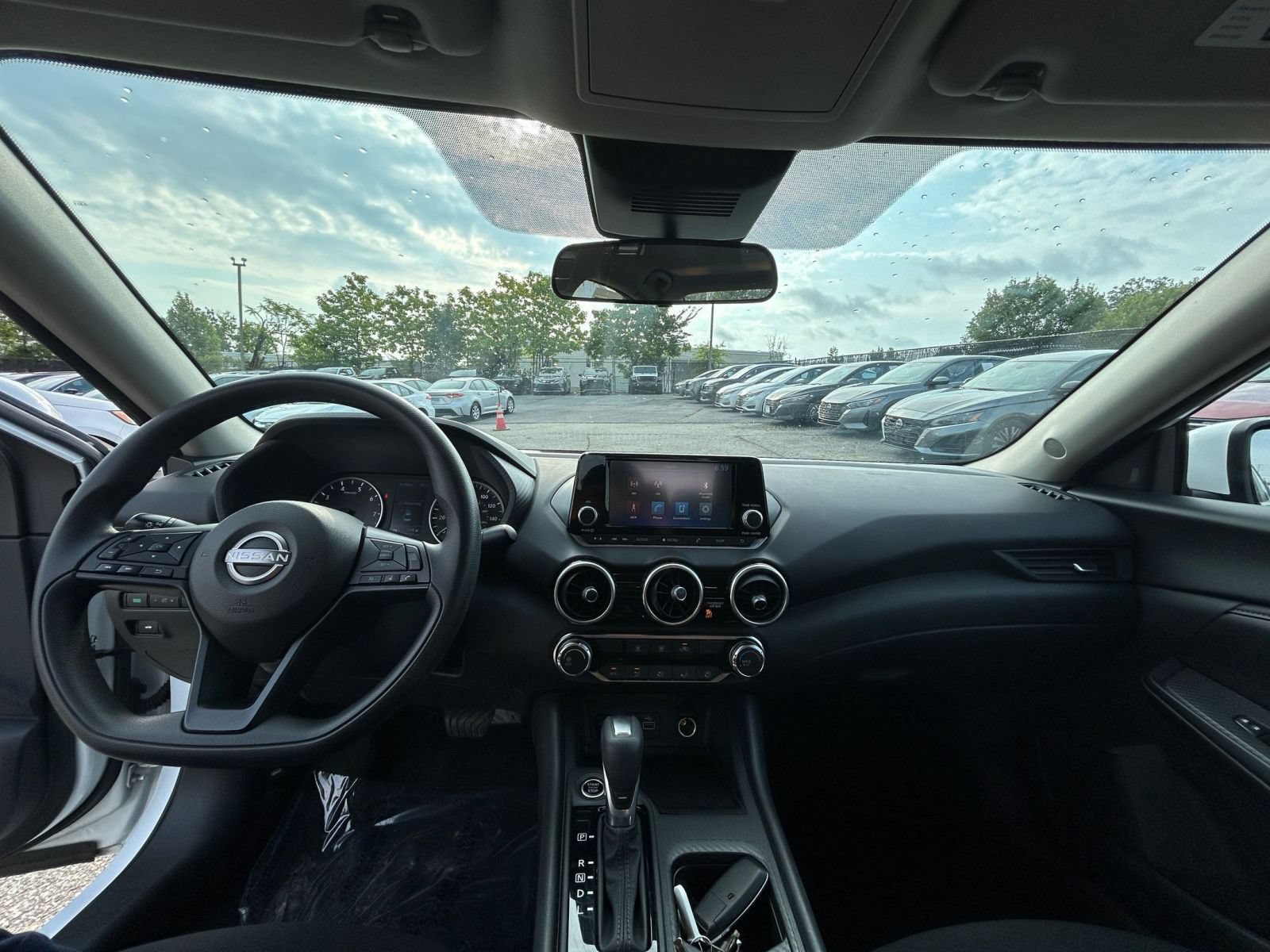 Used 2025 Nissan Sentra S FWD image 23