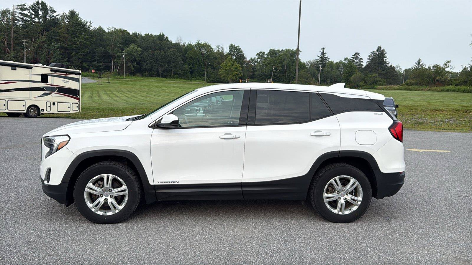 Used 2020 GMC Terrain SLE AWD/4WD image 4