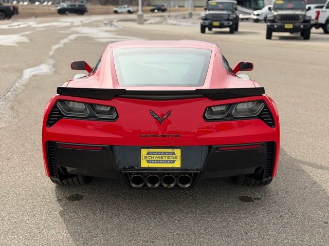 Used 2015 Chevrolet Corvette Z06 w/ 3LZ Preferred Equipment Group image 8