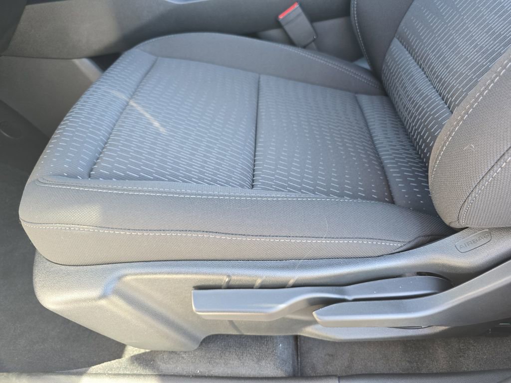 New 2026 Chevrolet Equinox LT image 29