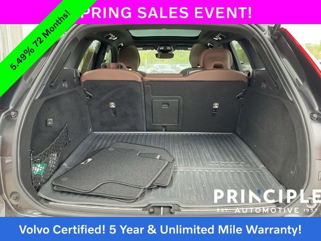 Certified 2024 Volvo XC60 T8 Plus w/ Protection Package Premier AWD/4WD image 14